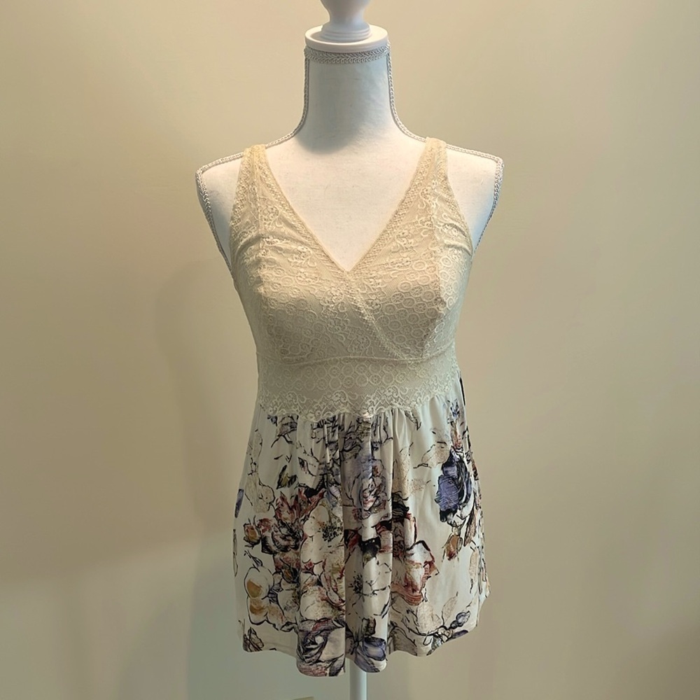 Cool Nights Beige Floral Camisole. XS